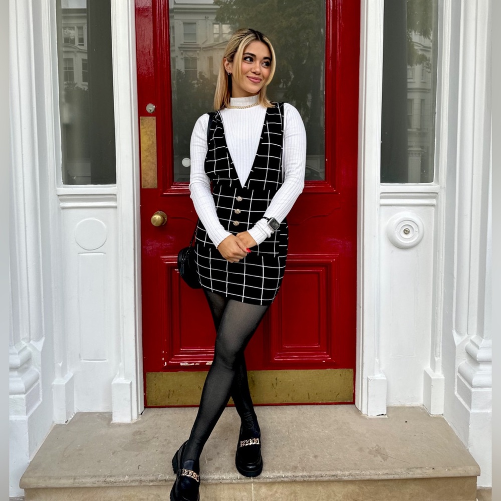 Meet your Posher, Ayah